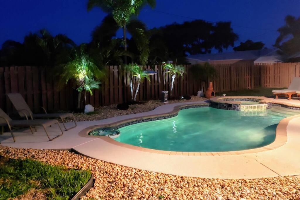 Paradise 4 Min To The Beach With Private Heated Pool Deerfield Beach Kültér fotó